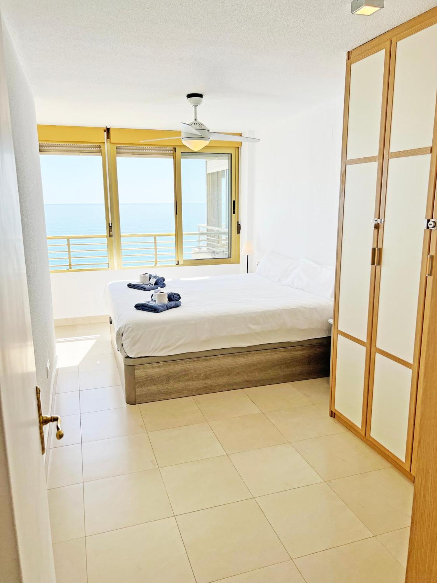 Oasis Frente Al Mar. Parking Gratis Διαμέρισμα El Campello Εξωτερικό φωτογραφία