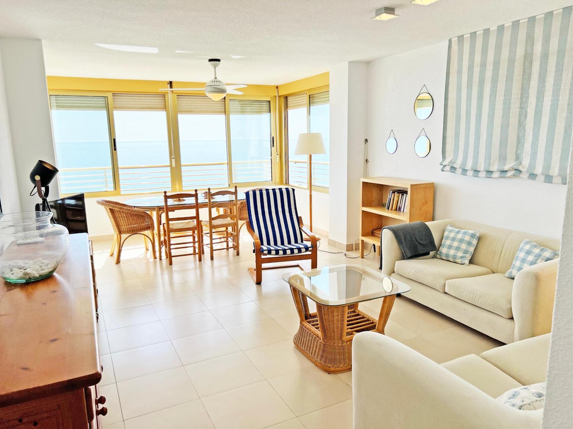 Oasis Frente Al Mar. Parking Gratis Διαμέρισμα El Campello Εξωτερικό φωτογραφία