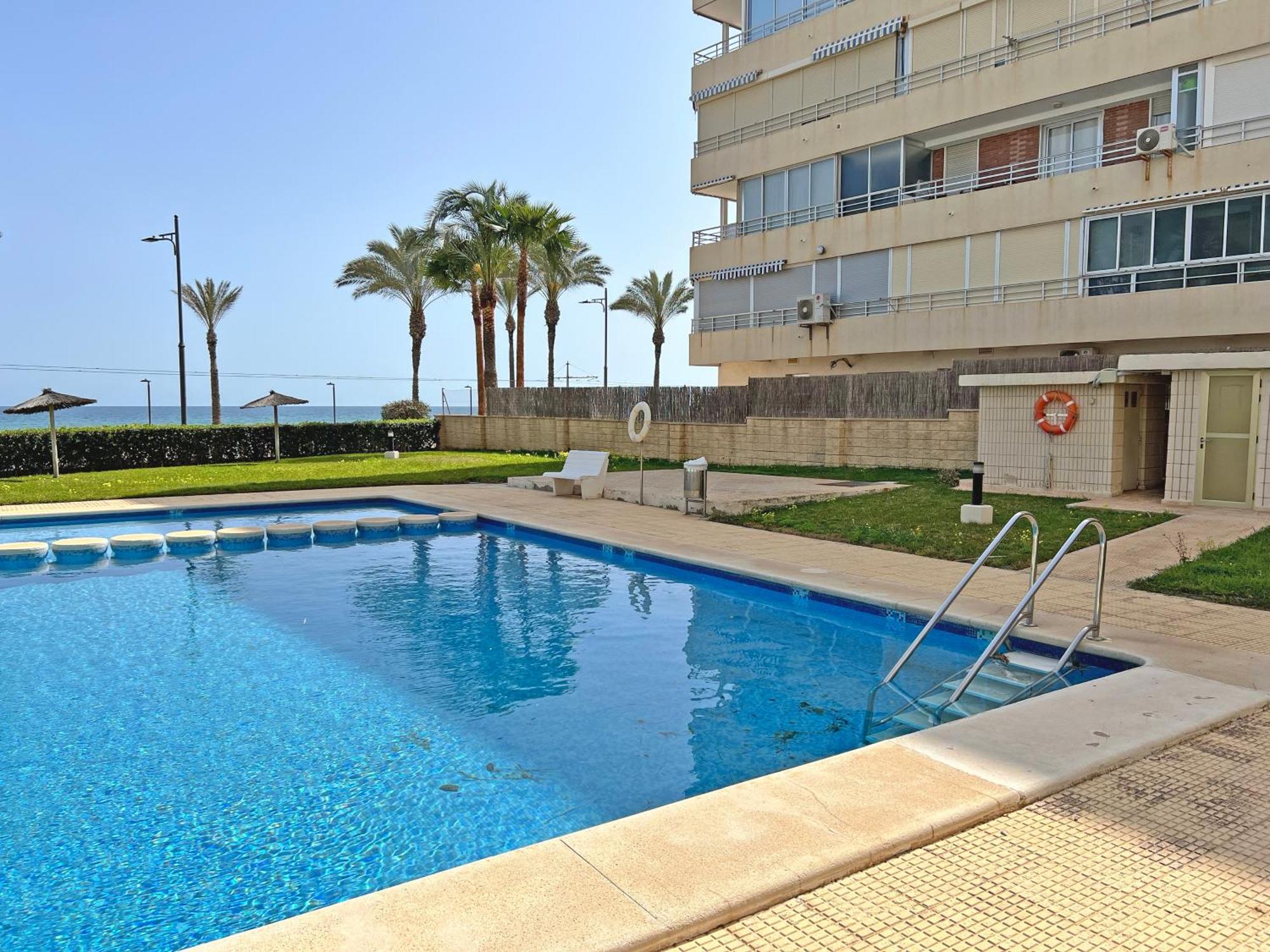 Oasis Frente Al Mar. Parking Gratis Διαμέρισμα El Campello Εξωτερικό φωτογραφία